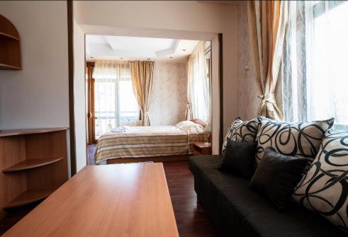 Раѝ Hotel Hisarya Exterior foto